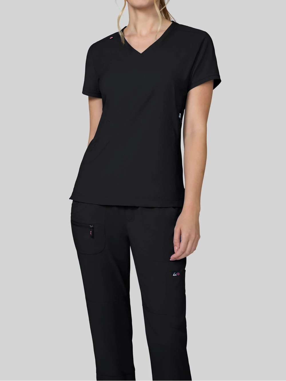 KOI SCRUB SET